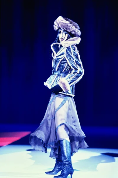Look 19